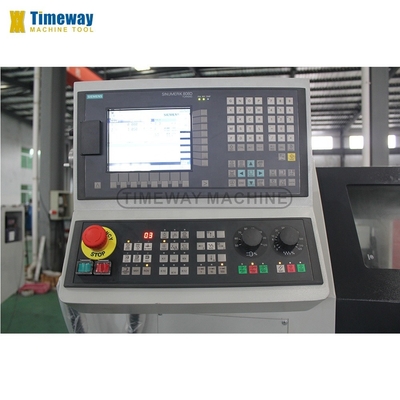 Máquina automática de tornos metálicos de alta precisión para operaciones CNC o normales