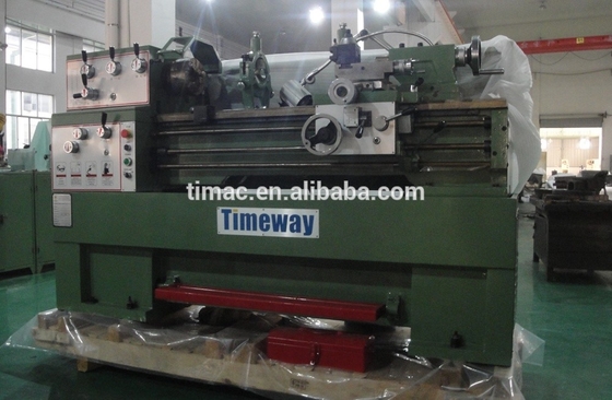 T-1440W 356mm máquina de torno horizontal oscilante para operaciones de torneado de metales versátiles