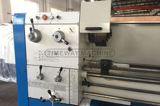 5.5kW Alta velocidad de precisión entrecortamiento cama máquina de torno para necesidades industriales