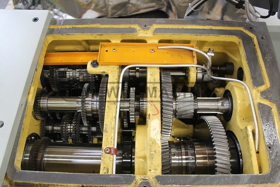2500 N.m Torque de corte Alta precisión Cama de corte de torsión de espacio horizontal Velocidad de alimentación rápida