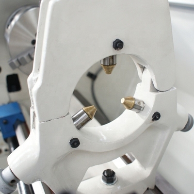 T-1440B Torno del motor con cabeza de engranaje de precisión con diámetro de oscilación de 220 mm sobre el deslizamiento transversal