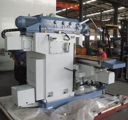 Máquina de fresado de tipo Ram de 2 ejes de alta precisión RUM500 con recorrido en eje X de 1200 mm