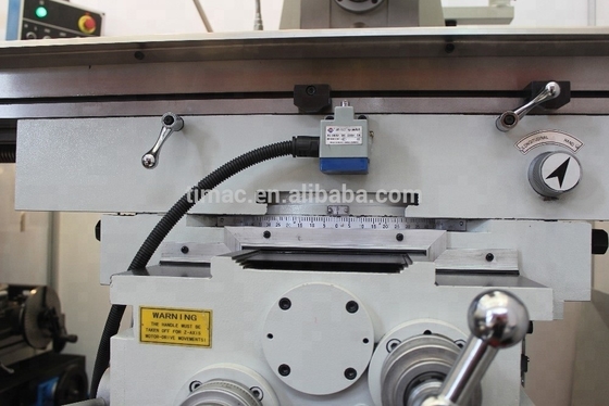 Tipo de guía rectangular Máquina de fresado horizontal universal Molinero normal para metal