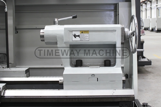 4-Estación de herramienta de post QK-300F CNC Oil Country Torno Perfecto para el giro de hilos de tubería