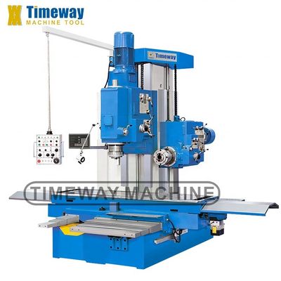 2400 mm x 650 mm Tamaño de la mesa de trabajo Máquina de perforación y fresado tipo cama con un solo husillo