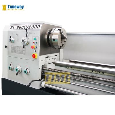 Mecanizado de metales de precisión Torno paralelo de lecho plano con velocidad de alimentación rápida del eje Z de 4,5 m/min