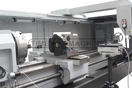 QK-200 máquina de tornos CNC con 4 puestos de herramientas y sistema de control FANUC