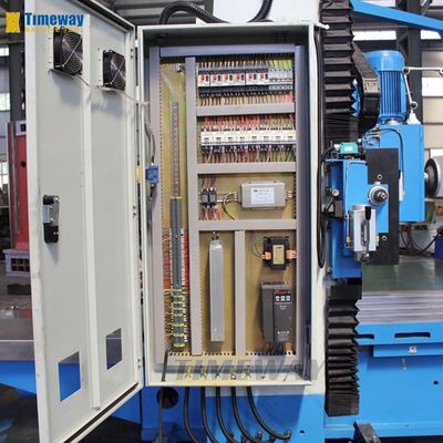 Máquina de fresado de metal universal 82 505 r.p.m 1200 KG con alta velocidad y competencia