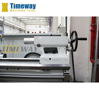 Capacidad de mecanizado Torno ligero BL-500B con longitud de giro de 700 mm