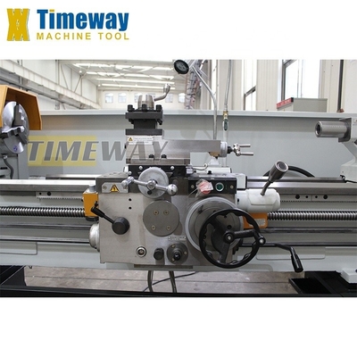 Capacidad de mecanizado Torno ligero BL-500B con longitud de giro de 700 mm