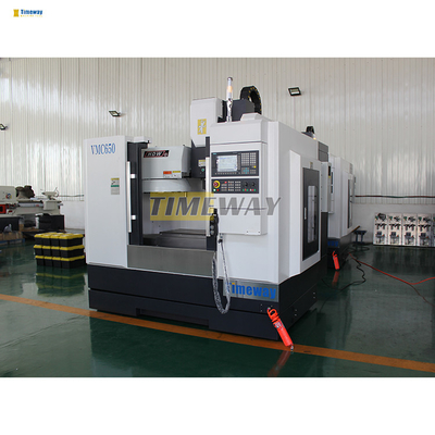7.5/11kw Potencia del motor principal VMC650 Centro de mecanizado vertical CNC de 3 ejes para piezas pesadas