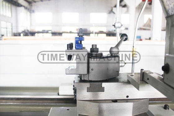 Alta precisión de 2000 mm Universal Gap Bed Lathe CL-460 con potencia de motor de eje de 5.5kW