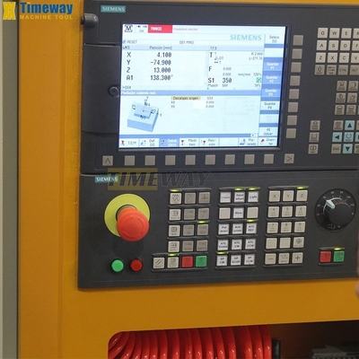 Industria Centro de mecanizado vertical con 3 ejes y Min. Tiempo de cambio de herramienta 0,6s