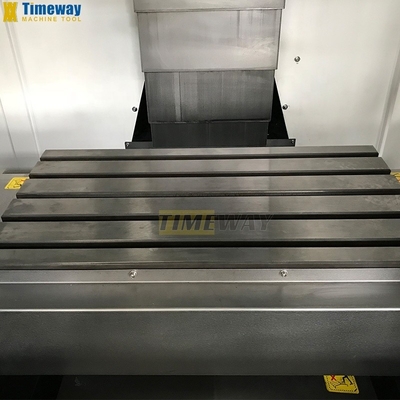 Velocidad de alimentación rápida mm/min 0 12000 mm/min VMC650 VMC850 Maquina de fresado CNC para metal