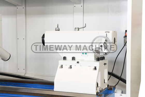 AK-1400C CNC Torno horizontal de trabajo pesado 1010mm Ancho de la cama 1400mm Max.