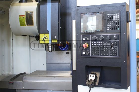 Centros de fresado verticales Máquina herramienta de fresado CNC con 500x1000mm de tamaño del banco de trabajo
