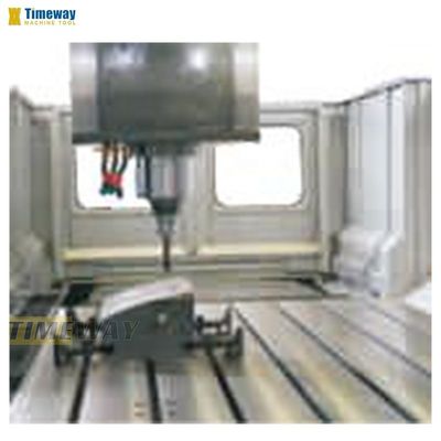820x1300 Tamaño de la mesa Máquina de fresado CNC de doble columna con pórtico para mecanizado pesado