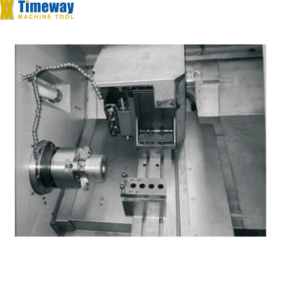 Cama inclinada horizontal Torno CNC AK-40P 3000x1545x1720 mm Espindle Conjuntura de otro tipo