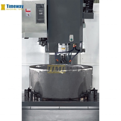 Viaje de la mesa Y mm 1300 Centro de mecanizado CNC vertical con carga máxima de la mesa kg 500 kg