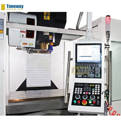 Viaje de la mesa Y mm 1300 Centro de mecanizado CNC vertical con carga máxima de la mesa kg 500 kg