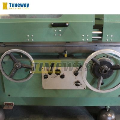 Alta precisión 1500 mm longitud de rectificación O.D rectificador cilíndrico automático para la industria