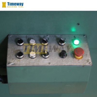 Alta precisión 1500 mm longitud de rectificación O.D rectificador cilíndrico automático para la industria