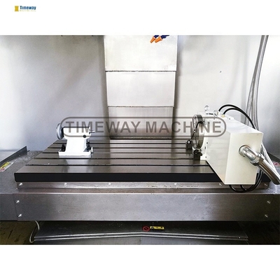 0 6000 r.p.m. Velocidad del husillo Centro de mecanizado vertical CNC con controlador FANUC