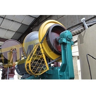 Prensa mecánica de tornillo de doble disco de fricción con dispositivo de pedal de capacidad nominal de 1600KN