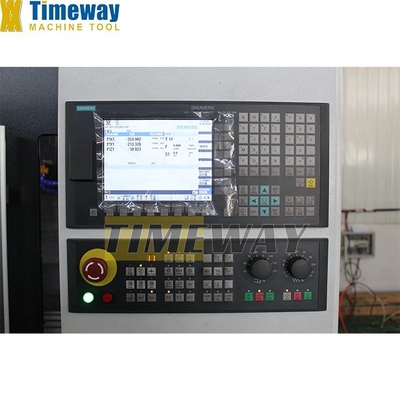 Tamaño de la mesa 900x1800mm VMC1690L Centro CNC de mecanizado vertical con tecnología avanzada
