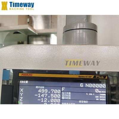 Máquina de fresado CNC de metal de primera categoría con 600 mm de recorrido de la mesa y 8000 rpm de velocidad del eje