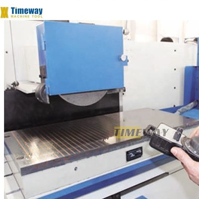 Máquina de rectificación de superficies de tipo móvil de columna para planta de fabricación