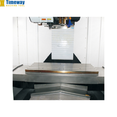 0 6000 rpm Velocidad del eje VMC 1370 Centro de mecanizado CNC vertical para fresado de metales
