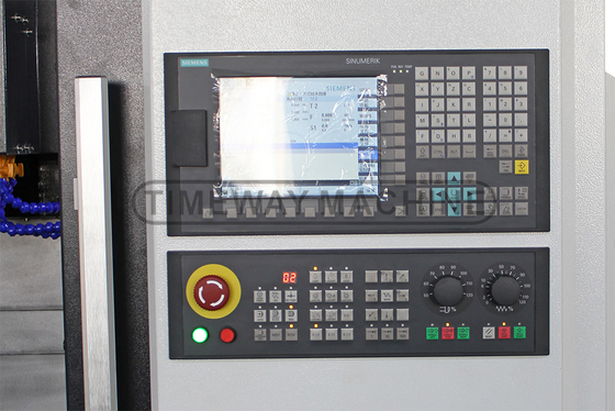 VMC650 centro de máquina vertical de alta precisión con velocidad de alimentación del sistema CNC