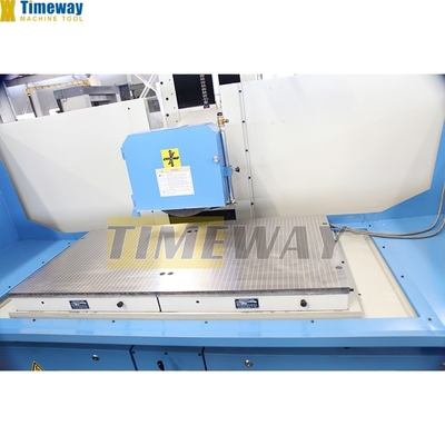 Máquina de rectificación de superficie de columna PLC con 1600 mm de recorrido por mesa y rendimiento estable