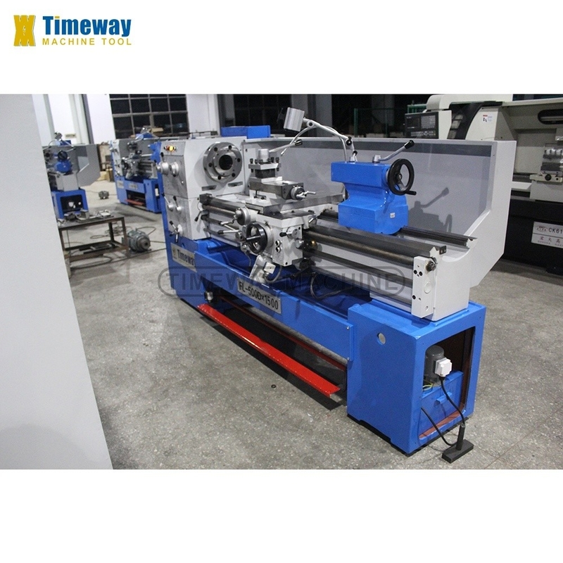 7Potencia del motor del husillo.5kW Torno de metal de trabajo pesado / Torno universal de lecho de brecha 3500 KG Peso